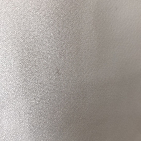 Banana Republic Petite Cream Spaghetti Strap V-Neck Blouse Size XS - Picture 7 of 9